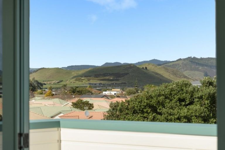Photo of property in 93b Maranui Street, Mount Maunganui, 3116
