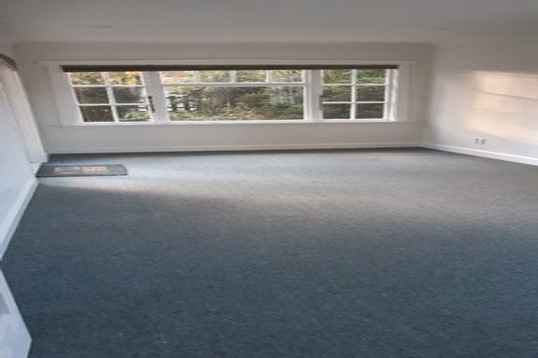 Photo of property in 1/115 Aorangi Road, Bryndwr, Christchurch, 8053