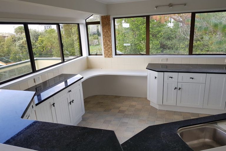 Photo of property in 46 Everard Avenue, Army Bay, Whangaparaoa, 0930