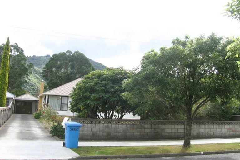 Photo of property in 11 Hudson Avenue, Ebdentown, Upper Hutt, 5018