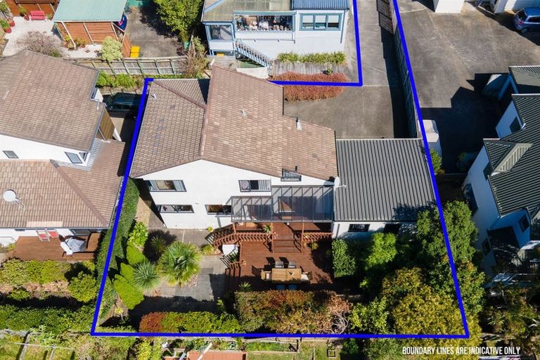 Photo of property in 1/43a Corunna Road, Milford, Auckland, 0620