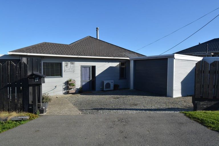 Photo of property in 11 Mason Street, Bluff, 9814