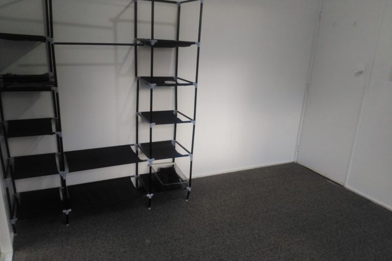 Photo of property in 42 Kamahi Street, Stokes Valley, Lower Hutt, 5019