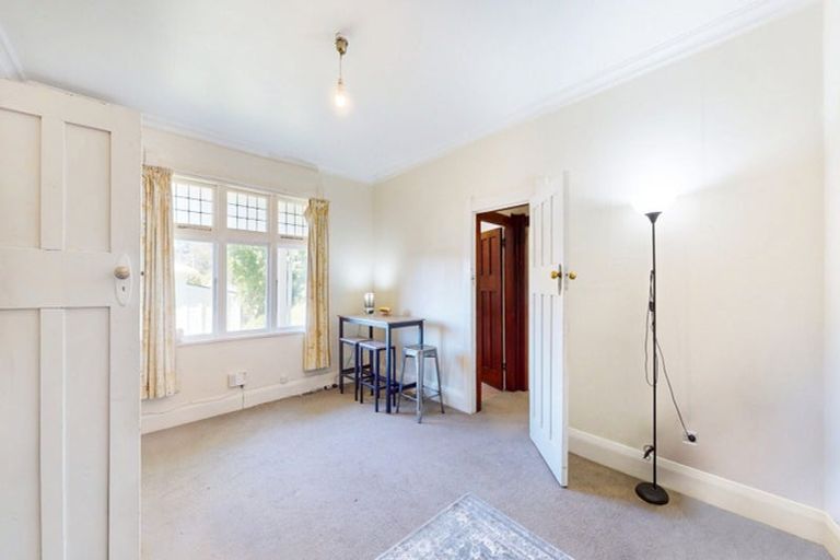 Photo of property in 21 Essex Street, Aro Valley, Wellington, 6021