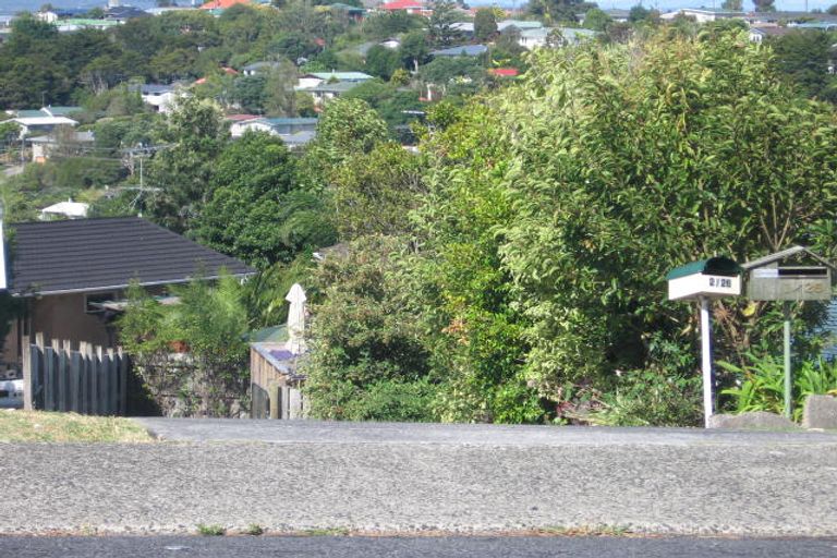 Photo of property in 2/26 Greendale, Glenfield, Auckland, 0629