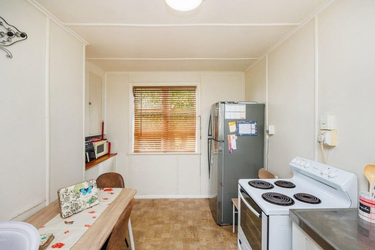 Photo of property in 27 Whyte Street, Foxton, 4814