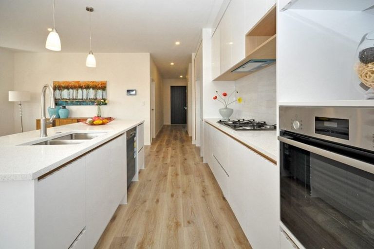 Photo of property in 93 Nobilo Road, Kumeu, 0810