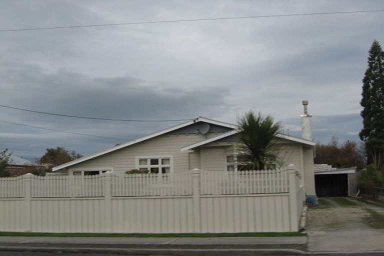 Photo of property in 13 Lewin Street, Balclutha, 9230