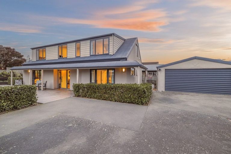 Photo of property in 221a Pine Avenue, South New Brighton, Christchurch, 8062