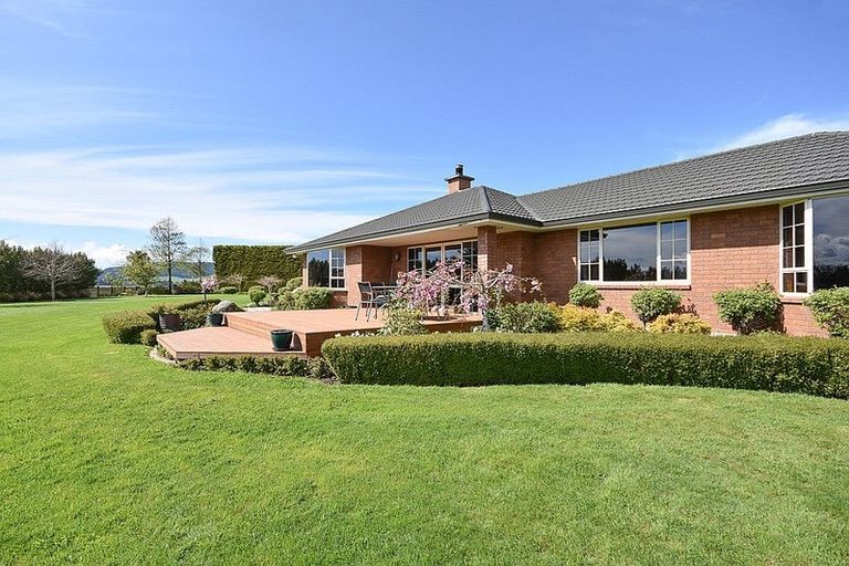 Photo of property in 44 Moneymore Road, Milton, 9292