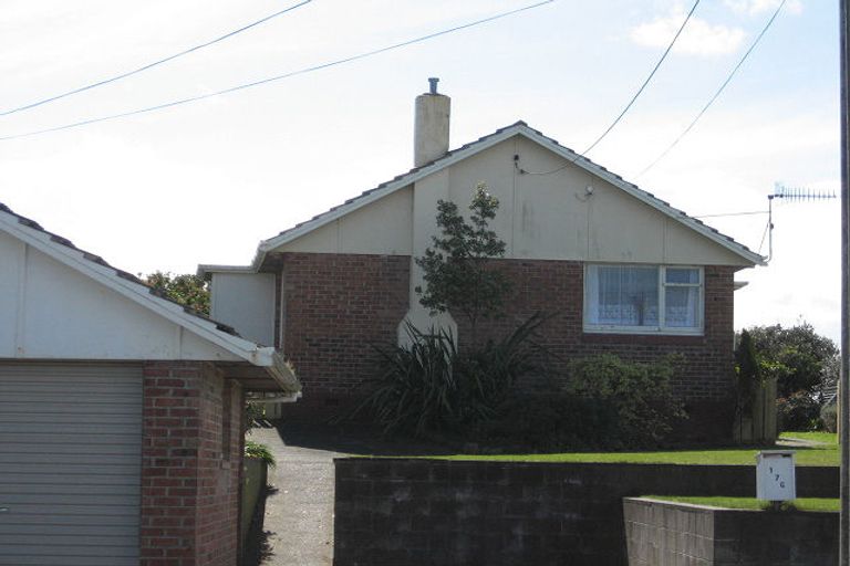Photo of property in 176 Puriri Street, Castlecliff, Whanganui, 4501