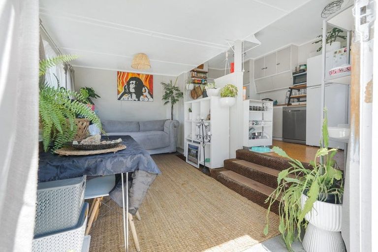 Photo of property in 22 Carrington Avenue, Hillcrest, Hamilton, 3216