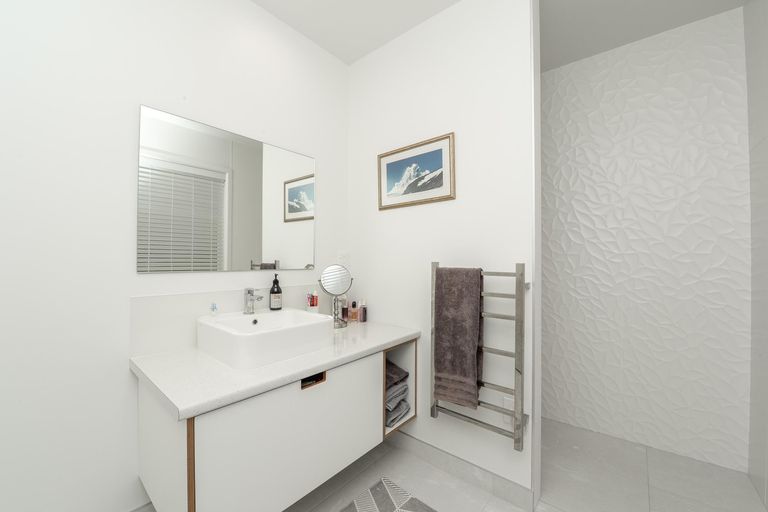 Photo of property in 27 Holmwood Park Drive, Morrinsville, 3300