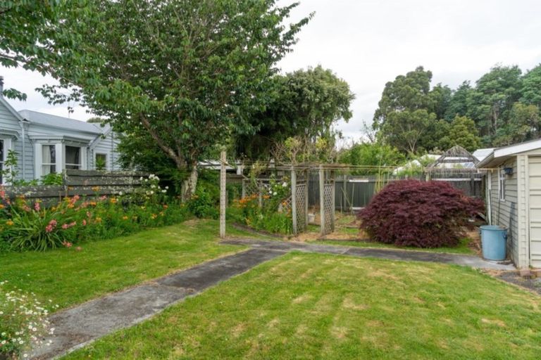 Photo of property in 23 Reading Street, Greytown, 5712