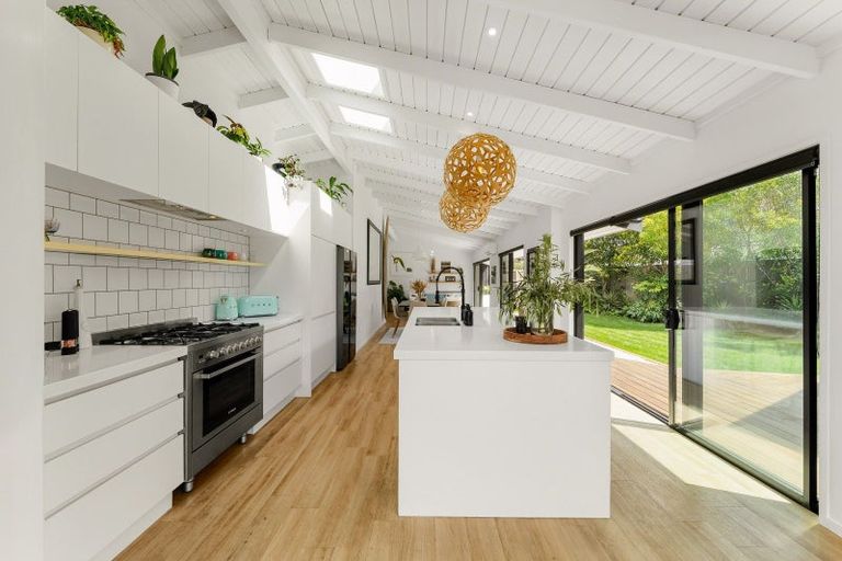 Photo of property in 53 Dickson Road, Papamoa Beach, Papamoa, 3118