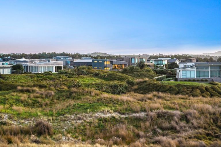 Photo of property in 33 Kokopu Street, Omaha, 0986