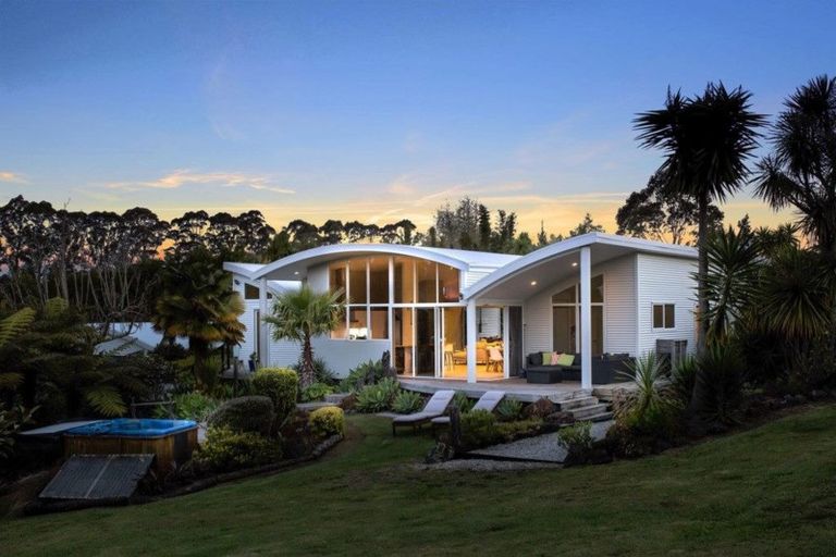 Photo of property in 73 Valencia Lane, Kerikeri, 0293