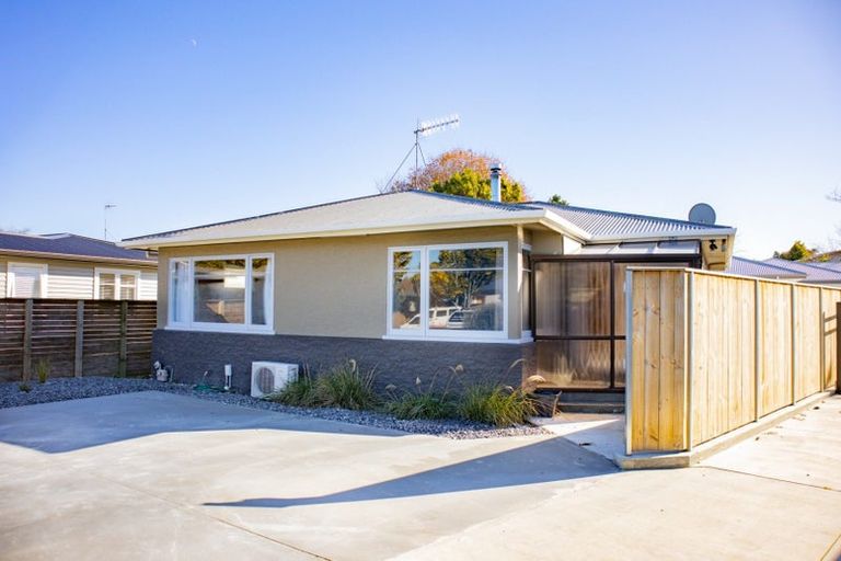 Photo of property in 5 Woodstock Place, Hokowhitu, Palmerston North, 4410