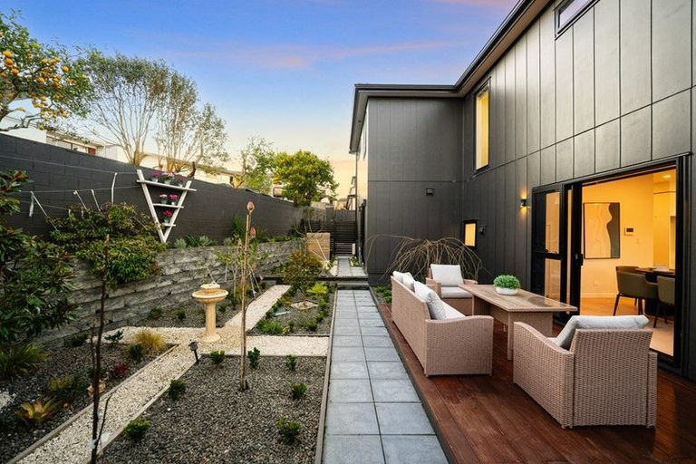 Photo of property in 206a Clovelly Road, Bucklands Beach, Auckland, 2012