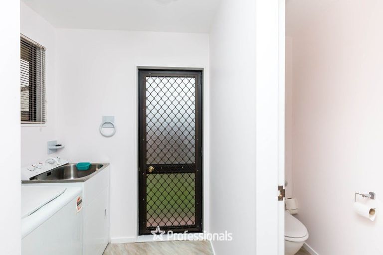 Photo of property in 2/36 Thackeray Street, Trentham, Upper Hutt, 5018