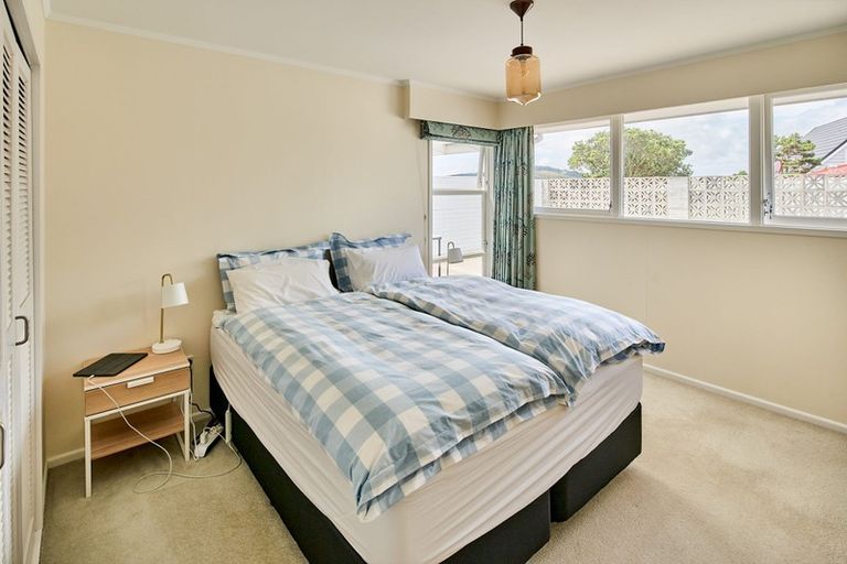 Photo of property in 2 Cranwell Street, Churton Park, Wellington, 6037