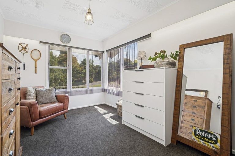 Photo of property in 54 Grand Vue Road, Kawaha Point, Rotorua, 3010