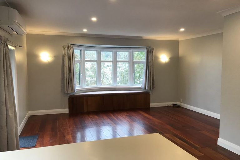 Photo of property in 49 Clyde Street, Island Bay, Wellington, 6023