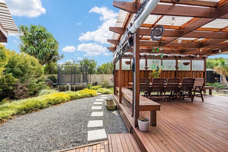 Photo of property in 73 Marsden Point Road, Ruakaka, 0116