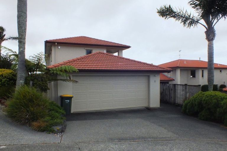 Photo of property in 6/126 Whangaparaoa Road, Red Beach, 0932