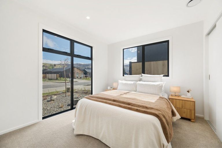 Photo of property in 119 Wooing Tree Avenue, Cromwell, 9310