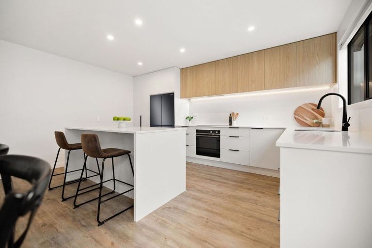 Photo of property in 150 Howden Drive, Jacks Point, 9371