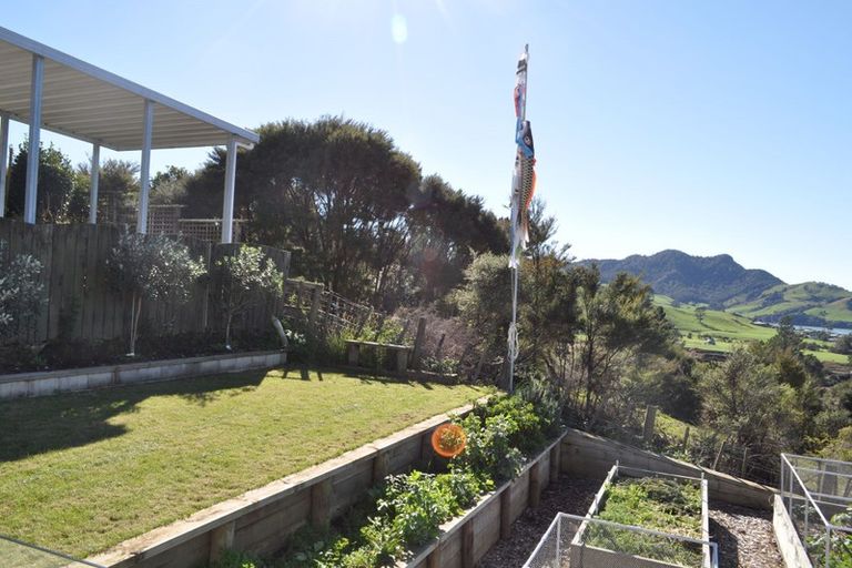 Photo of property in 17 Harbour Lights Terrace, Whitianga, 3592