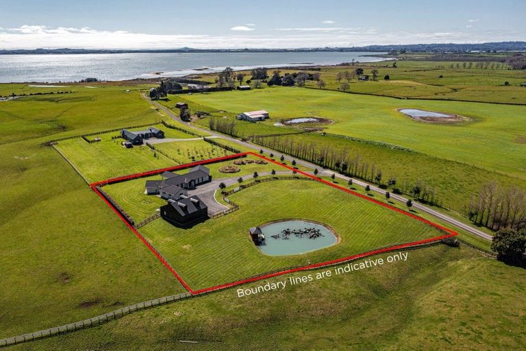 Photo of property in 80 Ewen Place, Karaka, Papakura, 2580