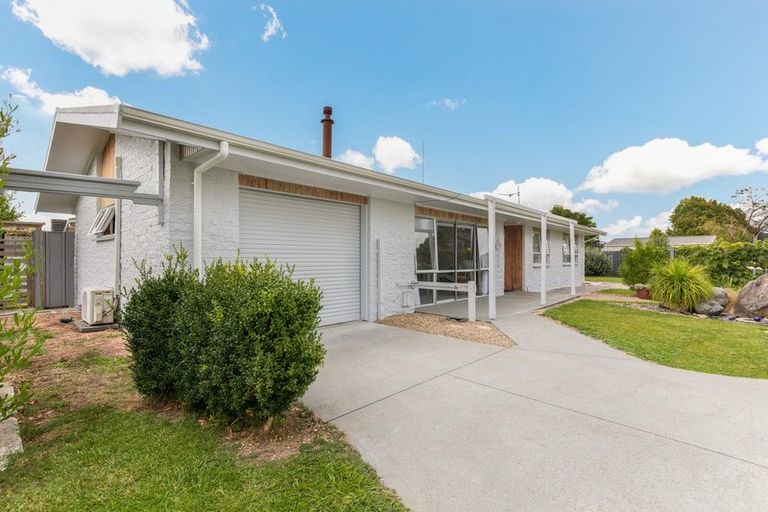 Photo of property in 40 Browning Street, Leamington, Cambridge, 3432