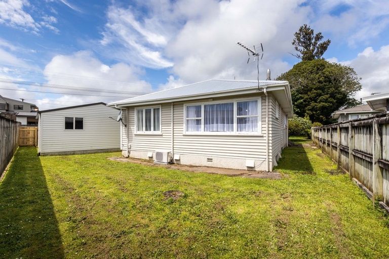 Photo of property in 36 Doralto Road, Frankleigh Park, New Plymouth, 4310