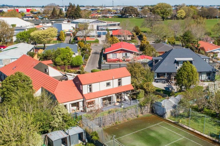 Photo of property in 2/45 Lochee Road, Upper Riccarton, Christchurch, 8041