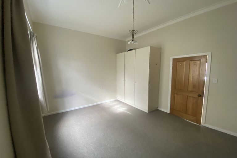 Photo of property in 126 Daniell Street, Newtown, Wellington, 6021