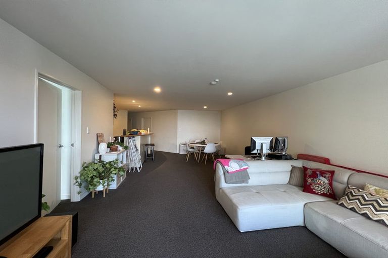 Photo of property in The Mews, 4/8 Basque Road, Eden Terrace, Auckland, 1021