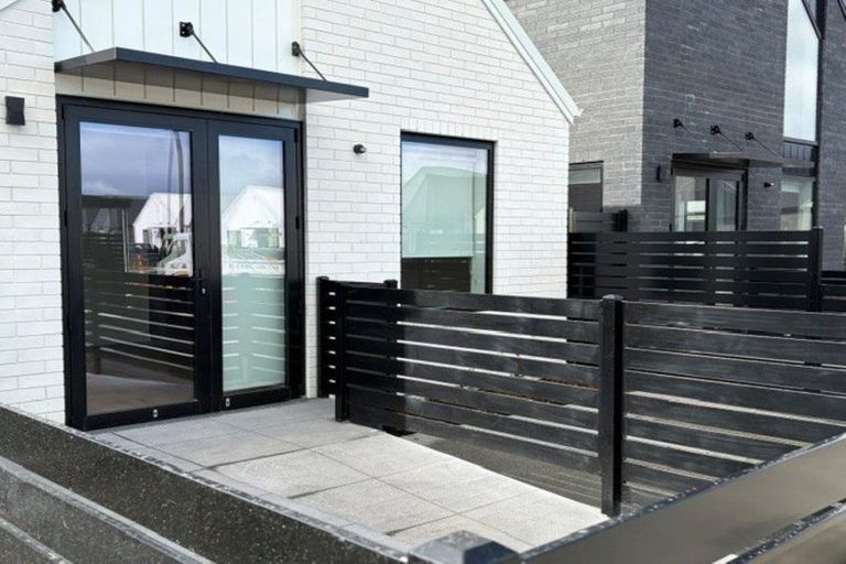 Photo of property in 7/160 Mazengarb Road, Paraparaumu, 5032