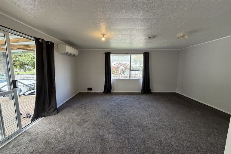 Photo of property in 52b George Street, Hikurangi, 0114