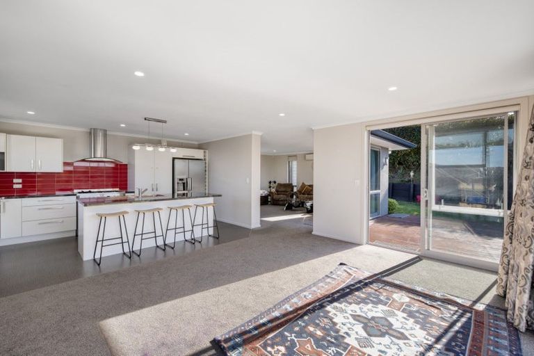 Photo of property in 12 Fleur Place, Te Puke, 3119