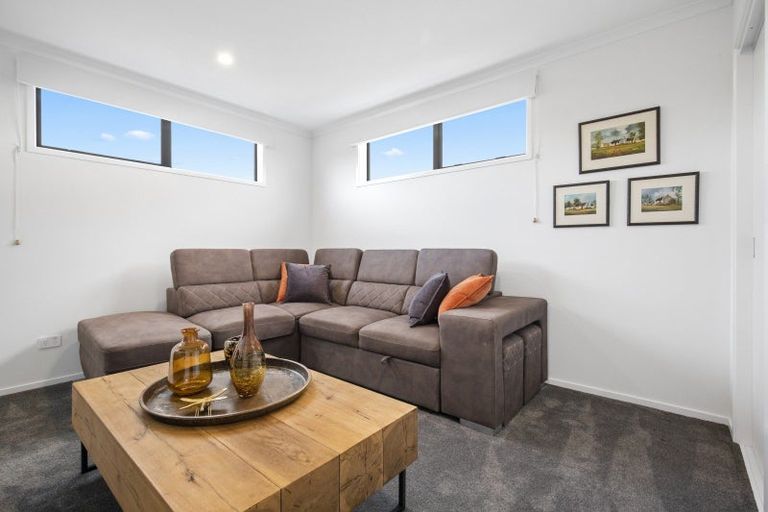 Photo of property in 2 Wesleyan Street, Paerata, 2124