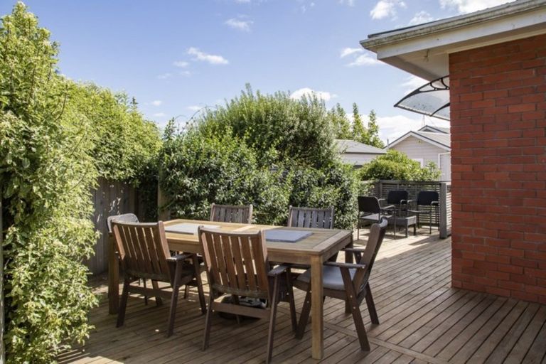 Photo of property in 64 Cologne Street, Martinborough, 5711