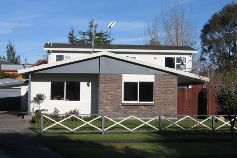 Photo of property in 10 Homestead Place, Glenview, Hamilton, 3206