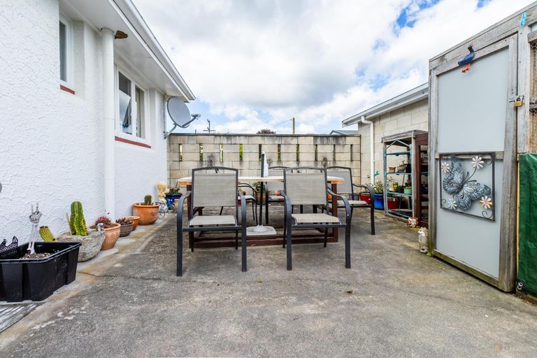 Photo of property in 52 Opie Street, Waimate, 7924