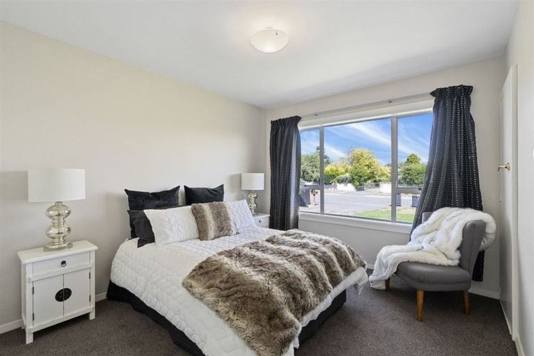 Photo of property in 29 Sylvia Street, Parklands, Christchurch, 8083