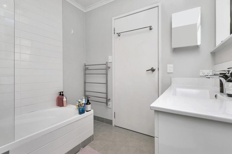 Photo of property in 54 Tuarangi Road, Grey Lynn, Auckland, 1021