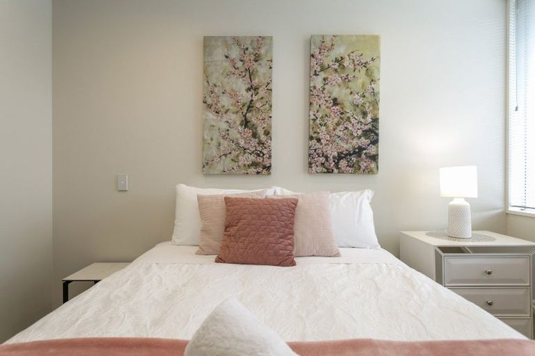 Photo of property in 11/2 Lowell Place, Waipahihi, Taupo, 3330