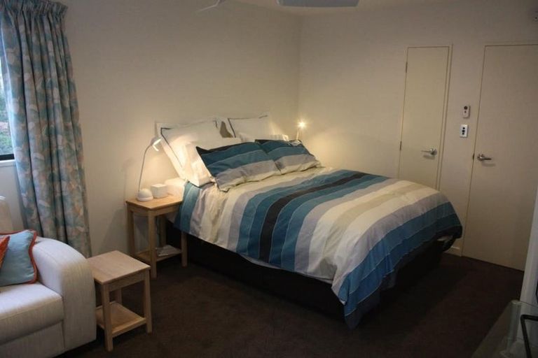 Photo of property in 1/99 Deep Creek Road, Waiake, Auckland, 0630