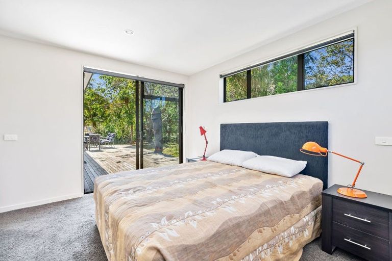 Photo of property in 1 Coral Place, Matapouri, Whangarei, 0173